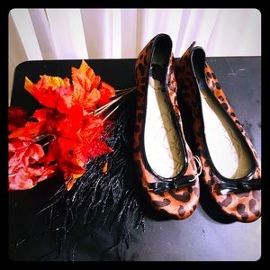 🍁 Stylish Giani Bernini Animal Print Ballet Flats